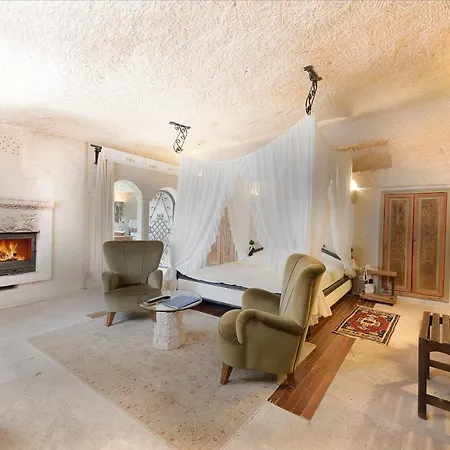 Anatolian Cave & 3*