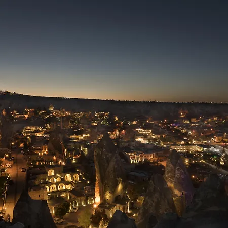 Anatolian Cave & מלון