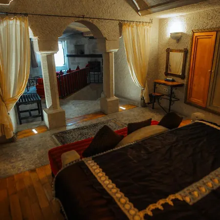 Anatolian Cave & Göreme