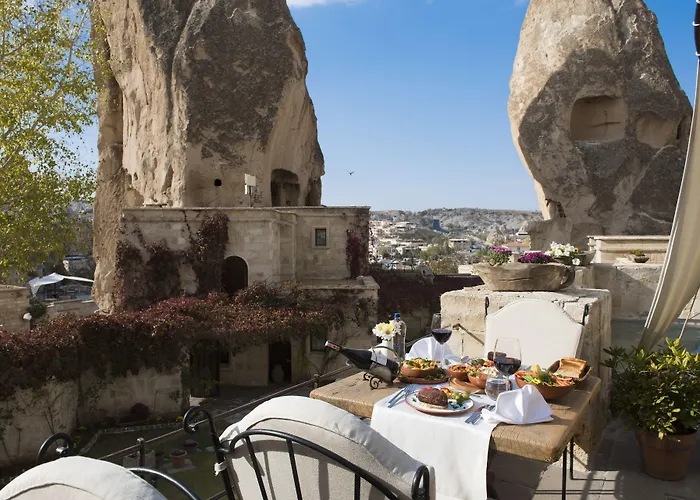 Anatolian Cave & 格雷梅